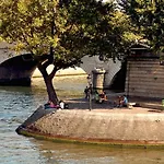 Ile Saint Louis 75004 Paris