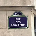 Ile Saint Louis 75004 Apartment