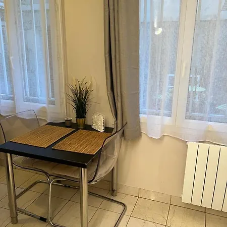 Апартаменты Ile Saint Louis 75004