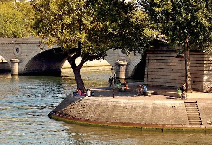 île Saint Louis 75004 Paris
